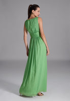 Abendkleid aus Crinkle Chiffon mit Knoten Detail