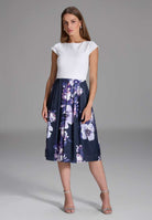 Cocktailkleid aus Material Mix navy orchid purple