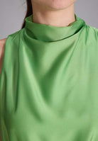 Midi Kleid aus nachhaltigem Satin mit Drapierung am Kragen