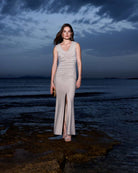 Abendkleid aus Glitzerjersey mit Raffung gold