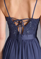 Abendkleid aus Spitze-Chiffon-Mix