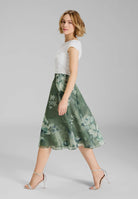 Cocktailkleid aus bedrucktem Organza mit Scuba Oberteil