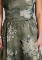 Korsage Kleid aus bedrucktem Organza