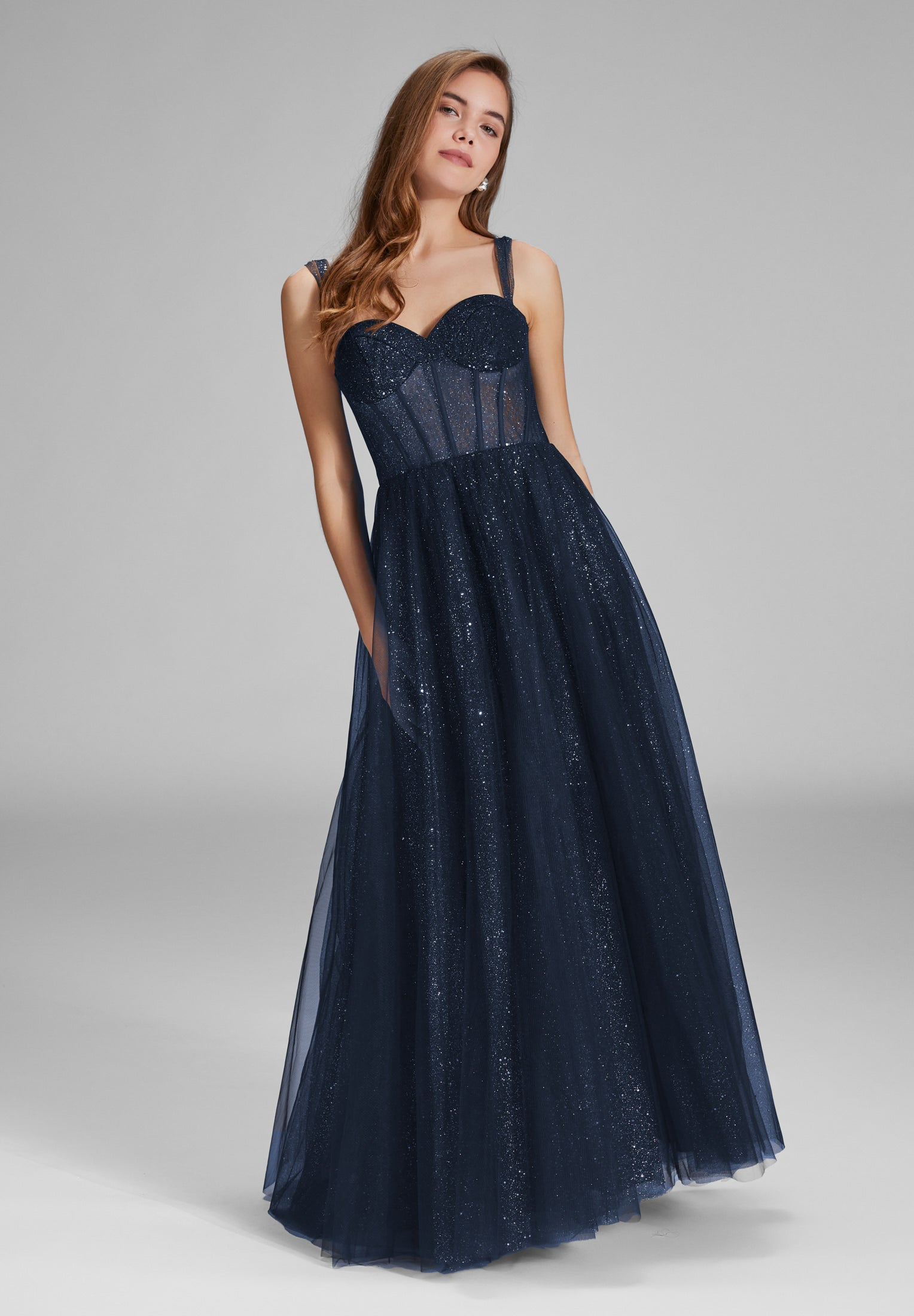 Tüllrobe mit Schimmereffekt