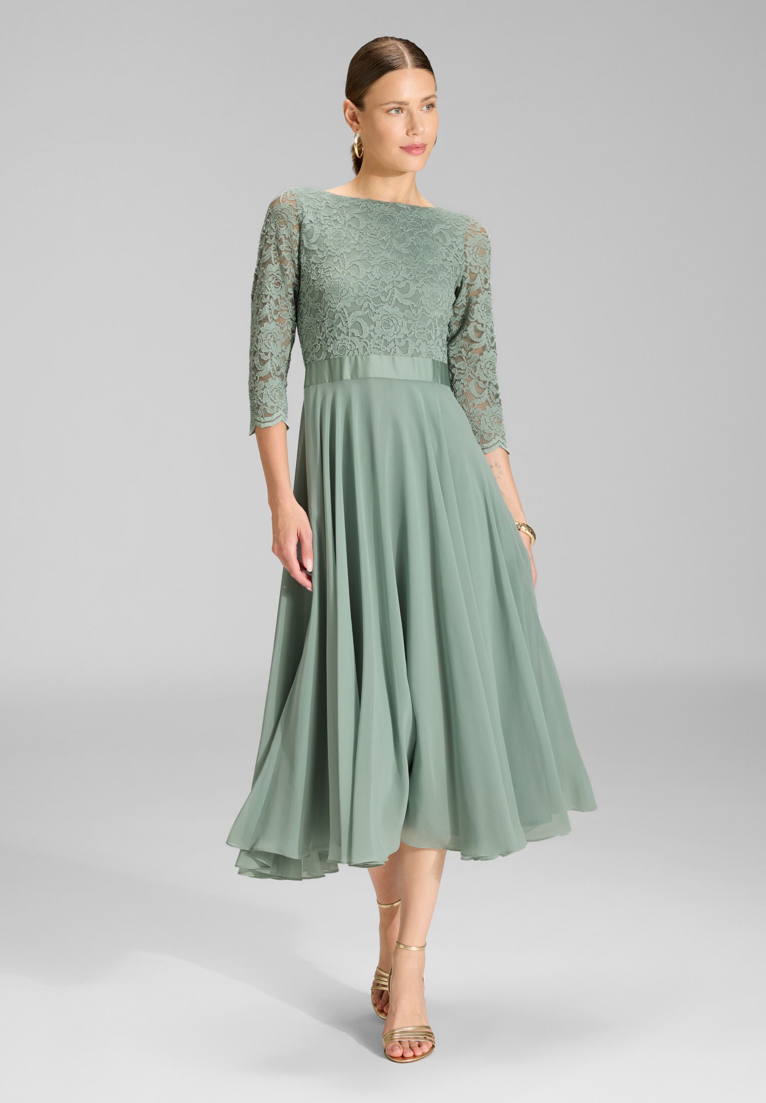 Abendkleid Midi mit Oberteil aus floraler Spitze und Chiffon Rock soft green