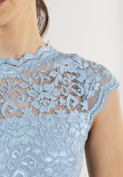 Cocktailkleid mit elastischem Spitzentop