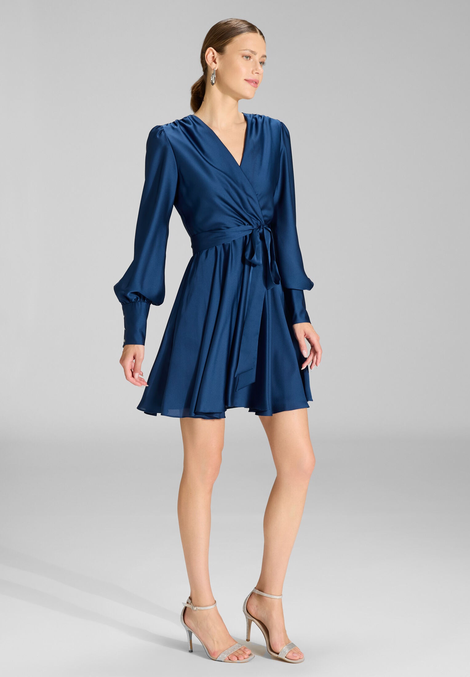 Cocktailkleid aus Satinchiffon