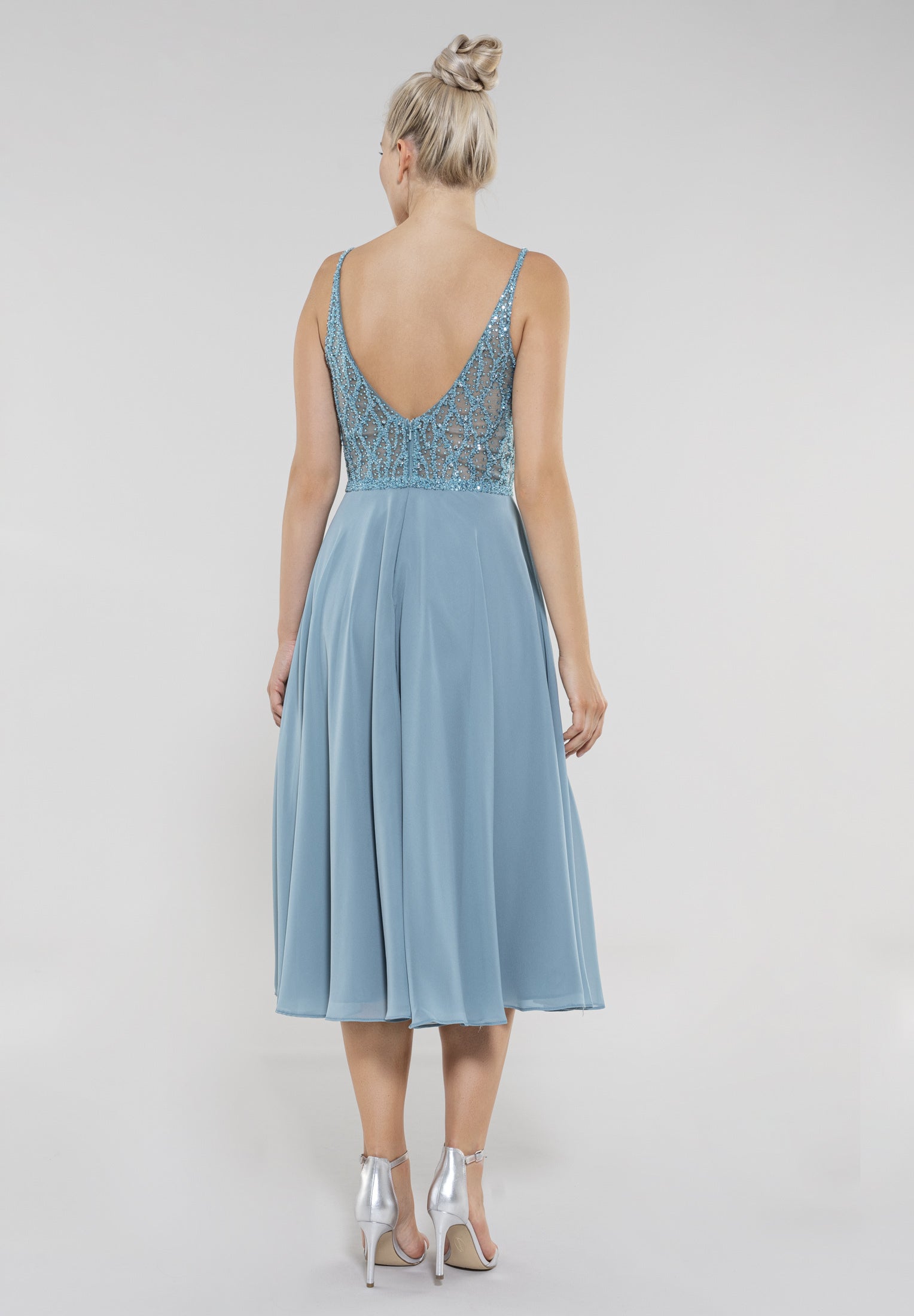 Cocktailkleid aus Materialmix