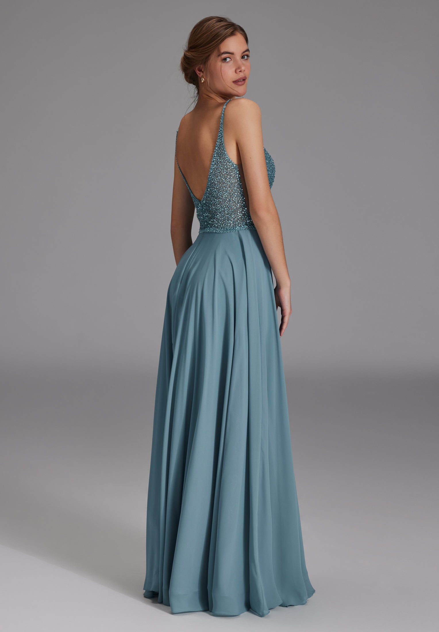 Abendkleid aus Materialmix