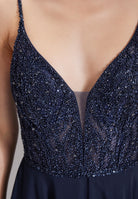 Cocktailkleid aus Materialmix