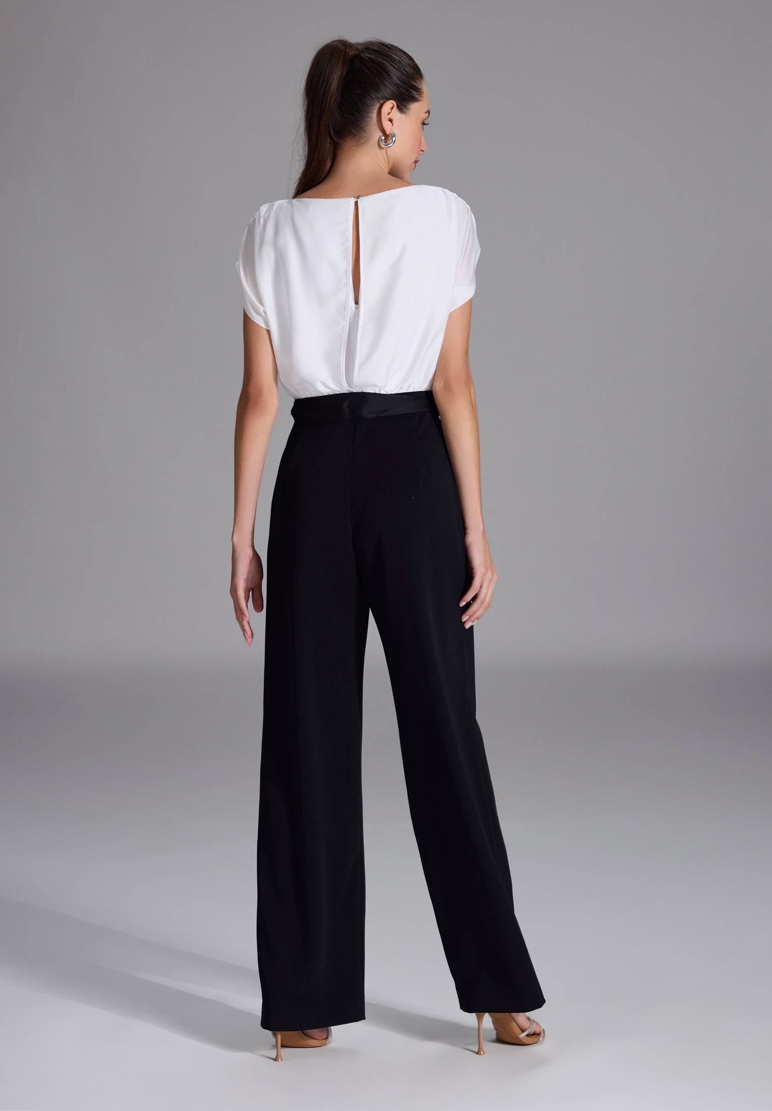 Jumpsuit aus Material-Mix