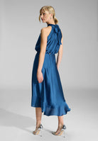 Cocktailkleid aus nachhaltigem Satin mit Volant am Saum