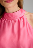 Cocktailkleid aus nachhaltigem Satin mit Volant am Saum