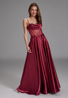 See-through-Corsagenkleid mit Ziersteinen