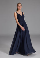 Chiffonkleid mit Spitzenstickerei