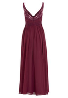 Chiffonkleid mit Spitzenstickerei