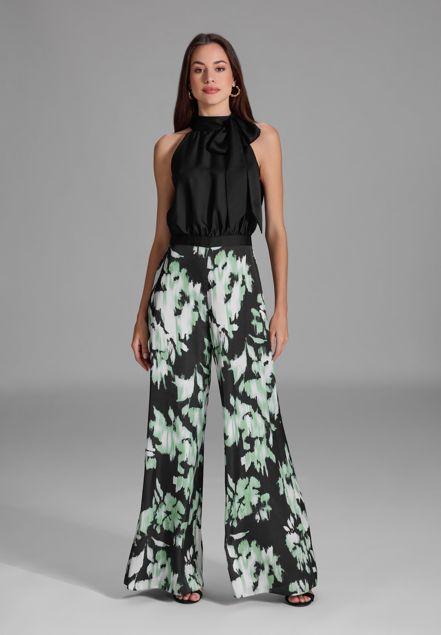 Jumpsuit mit Schluppenblusen Top und Druck Hose