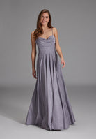 Schimmerndes Abendkleid mit Drapierung misty violet