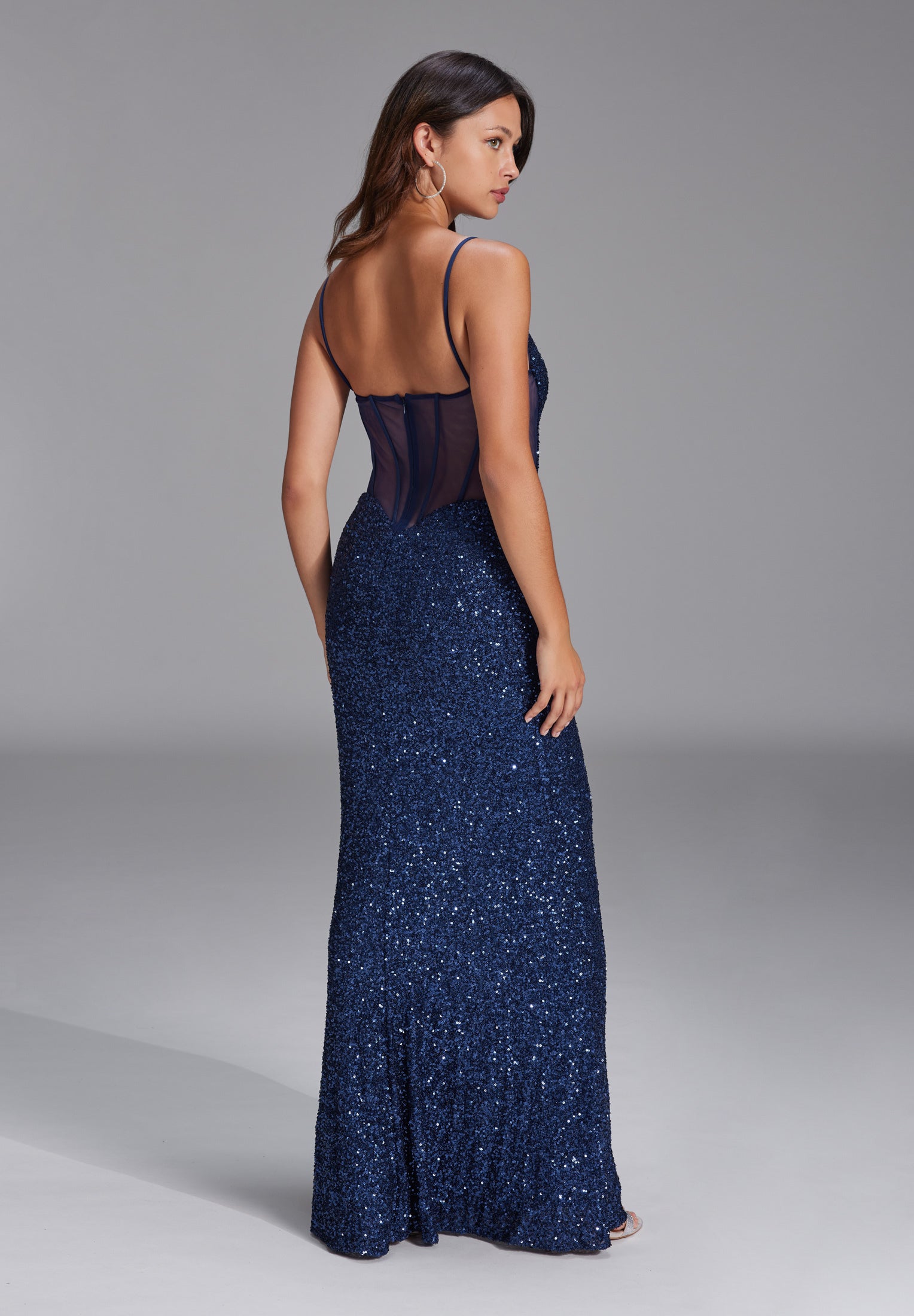 Slipdress mit transparenter Rückenpartie