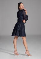 Kurzes Cocktailkleid aus Plissee Jersey