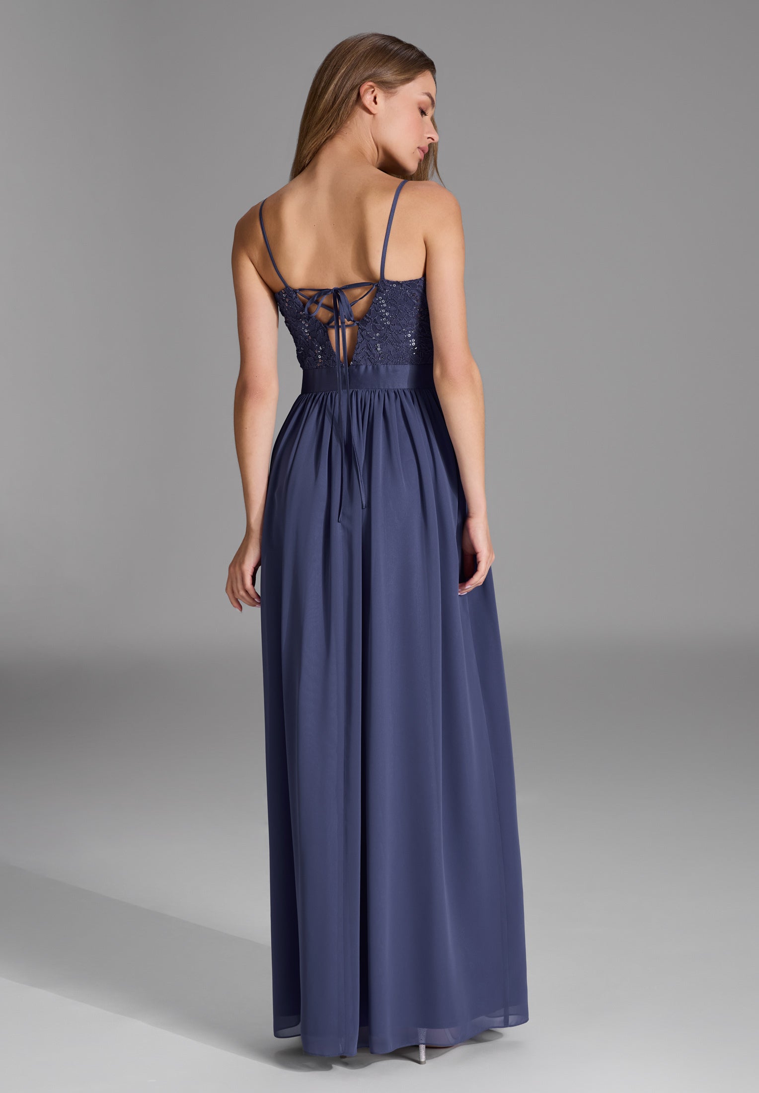 Abendkleid aus Spitze-Chiffon-Mix