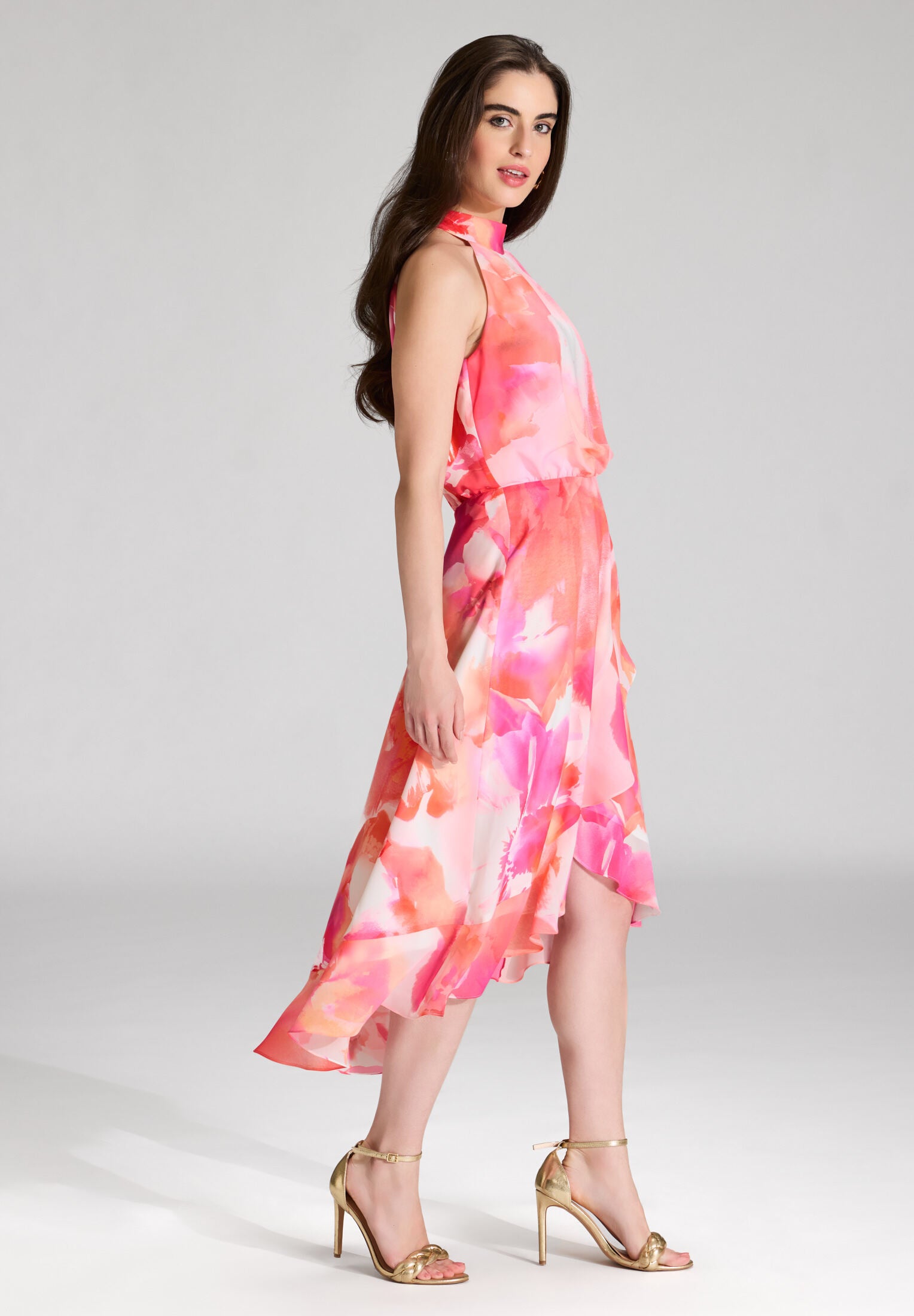 Cocktail Kleid aus bedrucktem Chiffon mit Volant am Saum