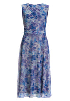 Plissiertes Kleid mit Metallicfäden