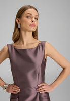 Abendkleid aus Twill mit Taschen