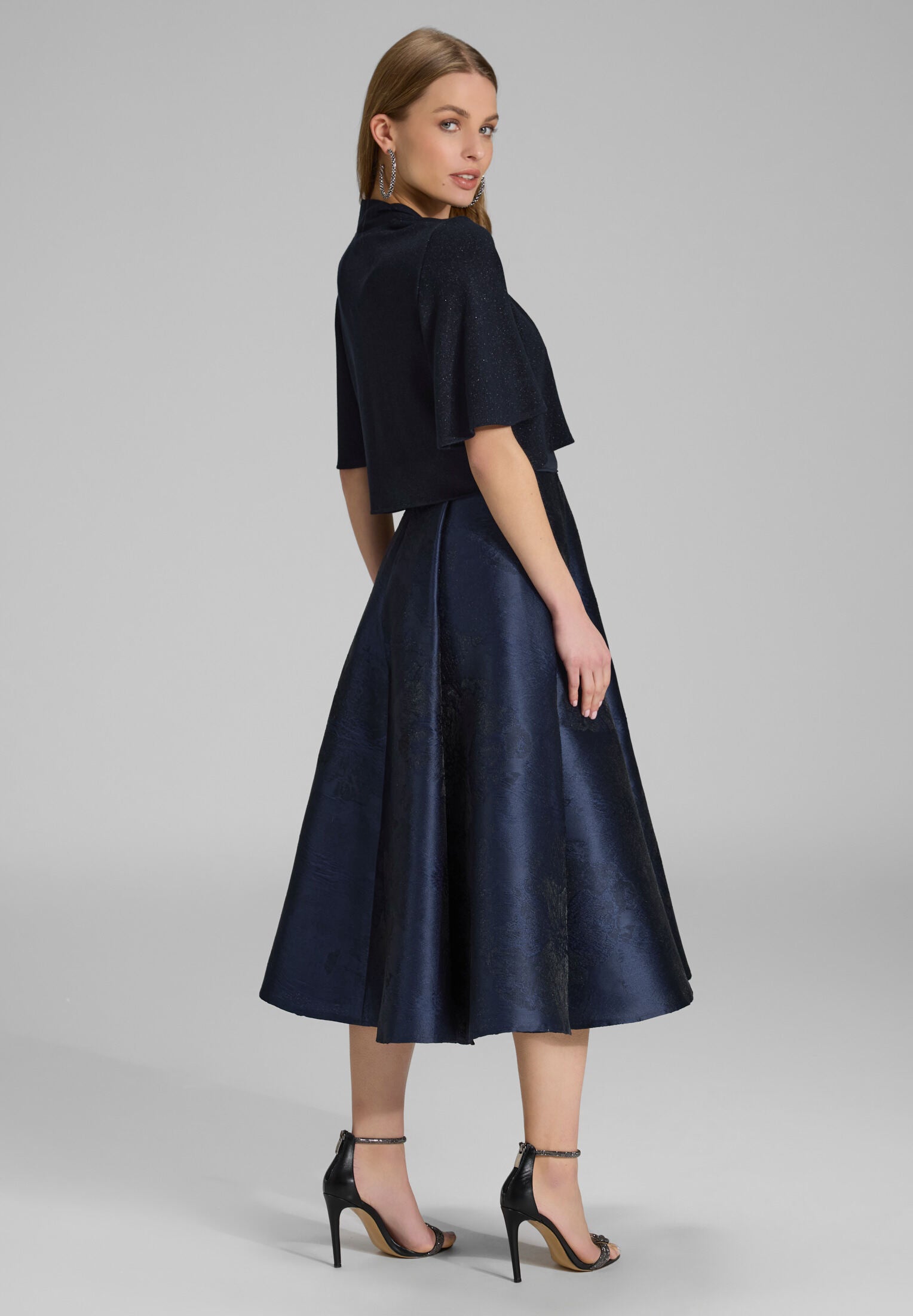 Jersey Bolero mit weiten Ärmeln