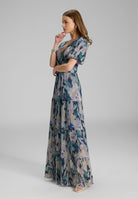 Abendkleid mit Puffärmeln aus bedrucktem Plissee Jersey