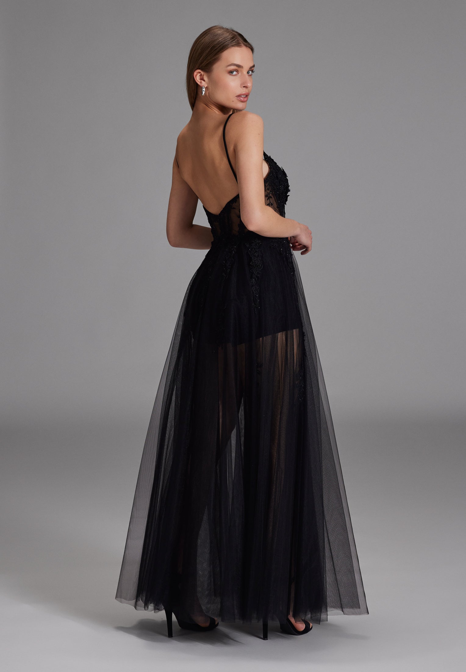 Tüllkleid mit kurzer Jerseyhose