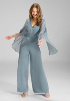 Jumpsuit aus Crinkle Chiffon mit angeschnittenem Cape ice blue