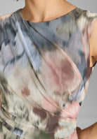 Midi Kleid aus Mesh mit Ikat Druck