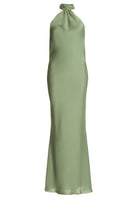 Abendkleid aus nachhaltigem Satin mit Stehkragen