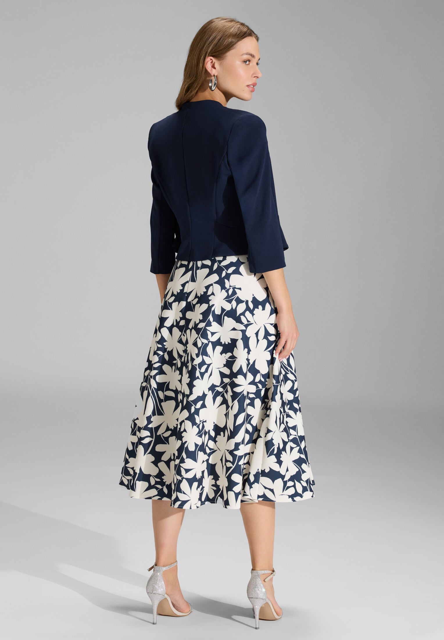 Taillierte Jacke aus Jersey Crêpe