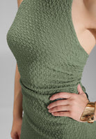 Figurbetontes Abendkleid aus Jersey Cloque