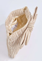 Abendtasche mit Schleifenapplikation