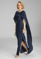 Abendkleid aus Crepe Jersey mit Chiffon Cape und Zierteil