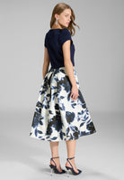 Oberteil aus Scuba mit kurzen Ärmeln